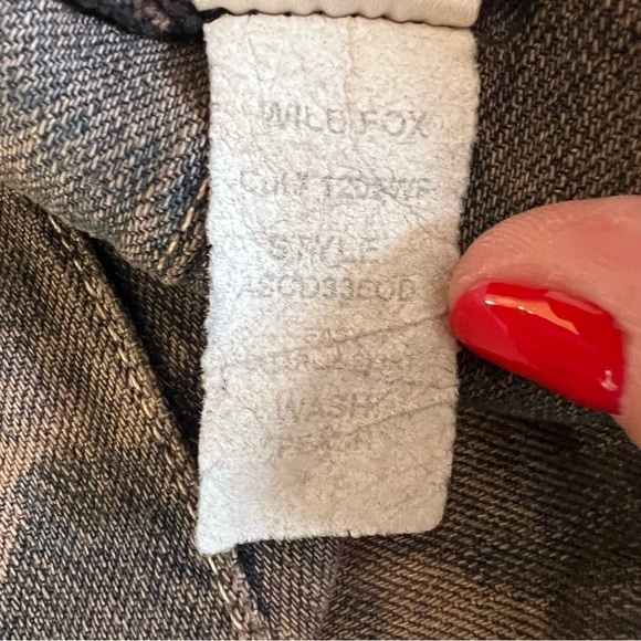 WILDFOX Denim Tie Dye Jean Mini Skirt Button Down Front Size 26 - Picture 6 of 8